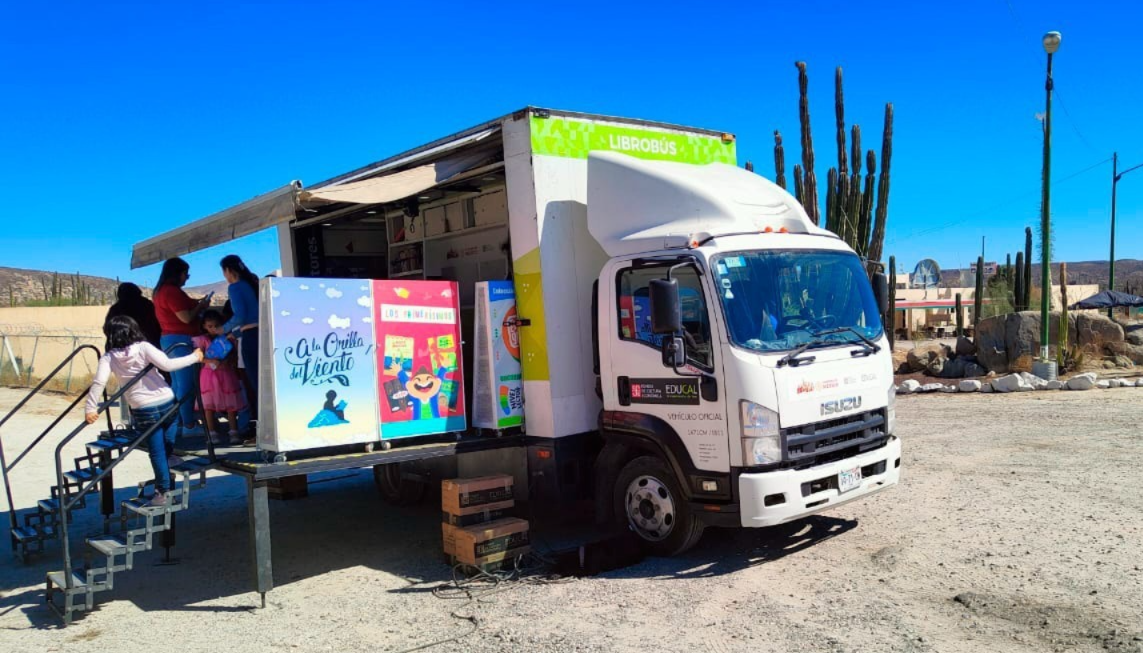 ACERCARÁ LIBROBÚS DEL FCE LIBROS Y ACTIVIDADES CULTURALES A COMUNIDADES DE BAJA CALIFORNIA
